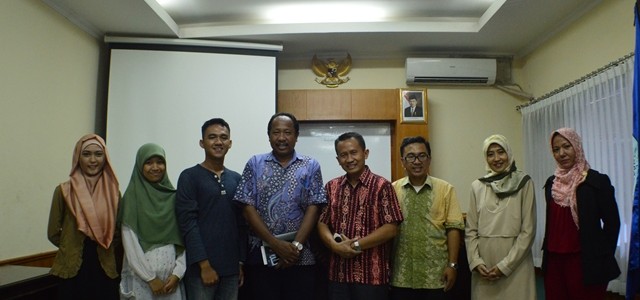 Pelepasan Dosen dan Mahasiswa Fakultas Ilmu Sosial dalam Program Exploring Legal Cultures di Leipzig University, Jerman Pelepasan Dosen dan Mahasiswa Fakultas Ilmu Sosial dalam Program Exploring Legal Cultures di Leipzig University, Jerman