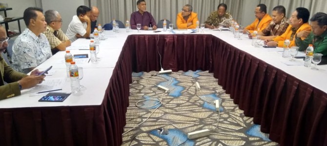 PERTEMUAN FORUM DEKAN ILMU ILMU SOSIAL SE – INDONESIA PERTEMUAN FORUM DEKAN ILMU ILMU SOSIAL SE – INDONESIA