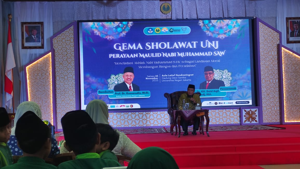 Dari Panggung Prestasi ke Samudra Shalawat: Penutupan Muslim Culture Festival & Gema Shalawat UNJ 2025