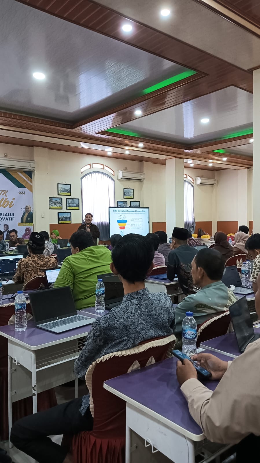 Dari Mengenali Peserta Didik hingga Mendayagunakan AI: PAI UNJ Perkuat Kompetensi Guru untuk Pendidikan Berkelanjutan