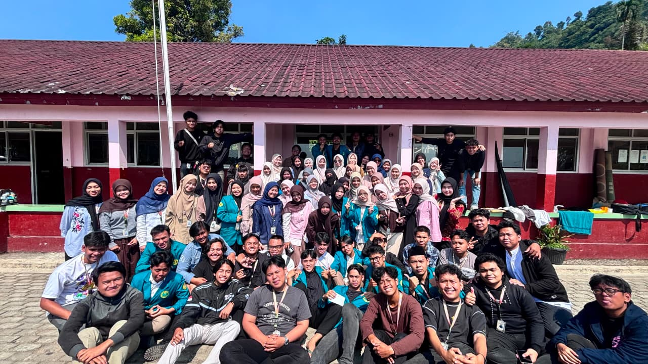 Merawat Bumi, Menebar Kepedulian: 99 Mahasiswa PAI UNJ Hadirkan Dakwah Aksi Nyata untuk Masyarakat dan Lingkungan