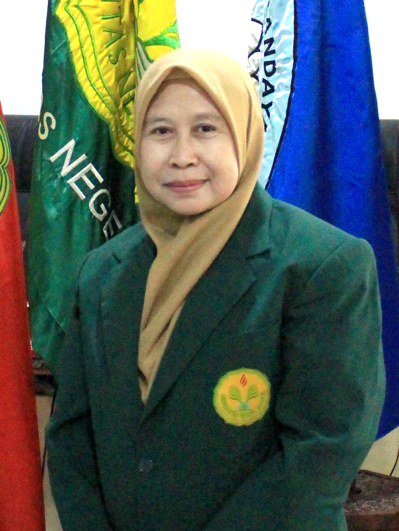 Dr. Nur Aeni Marta, S.,S., M.Hum.