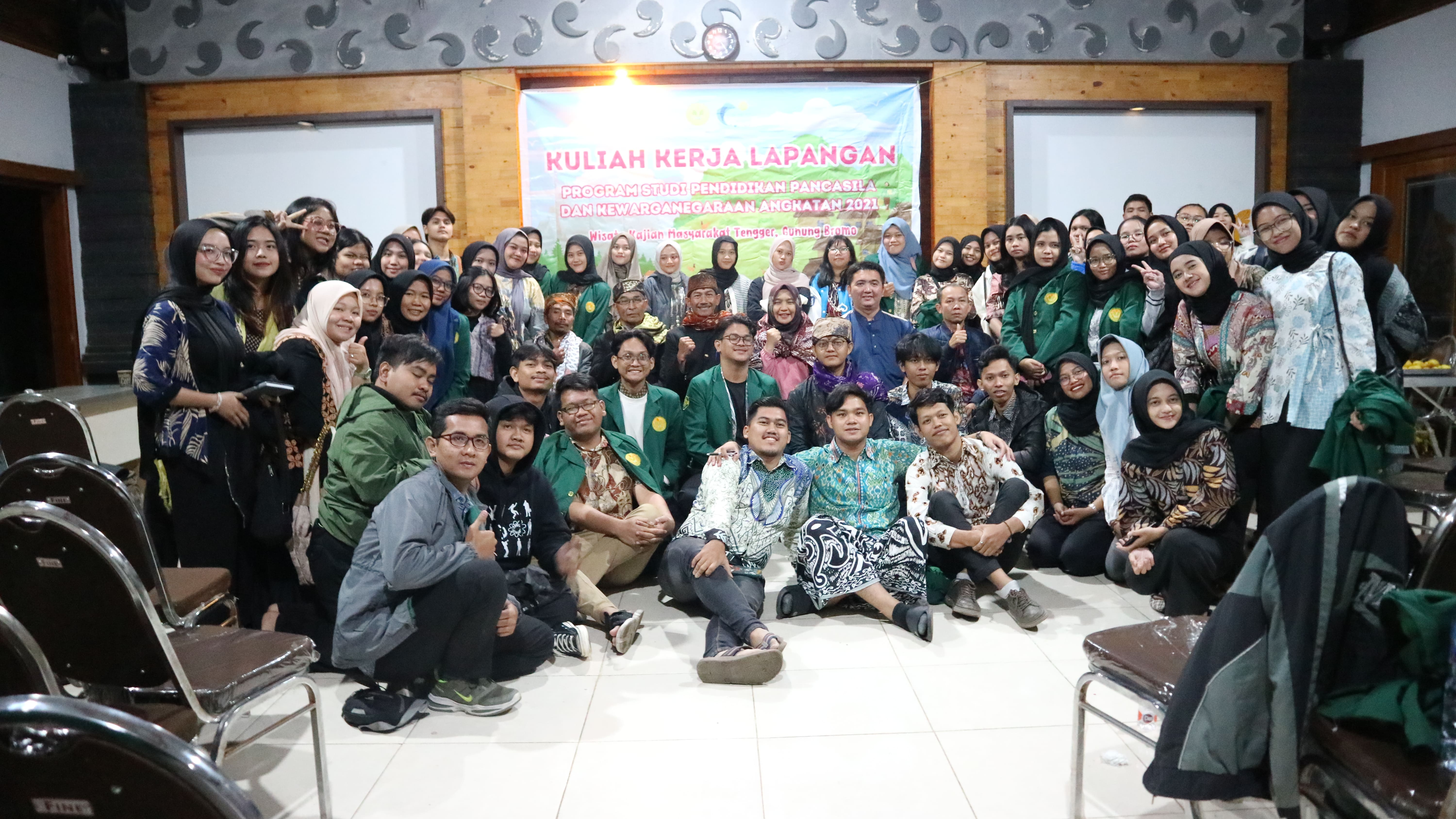 Mahasiswa PPKN FIS UNJ Laksanakan Kuliah Kerja Lapangan di Desa Ngadas